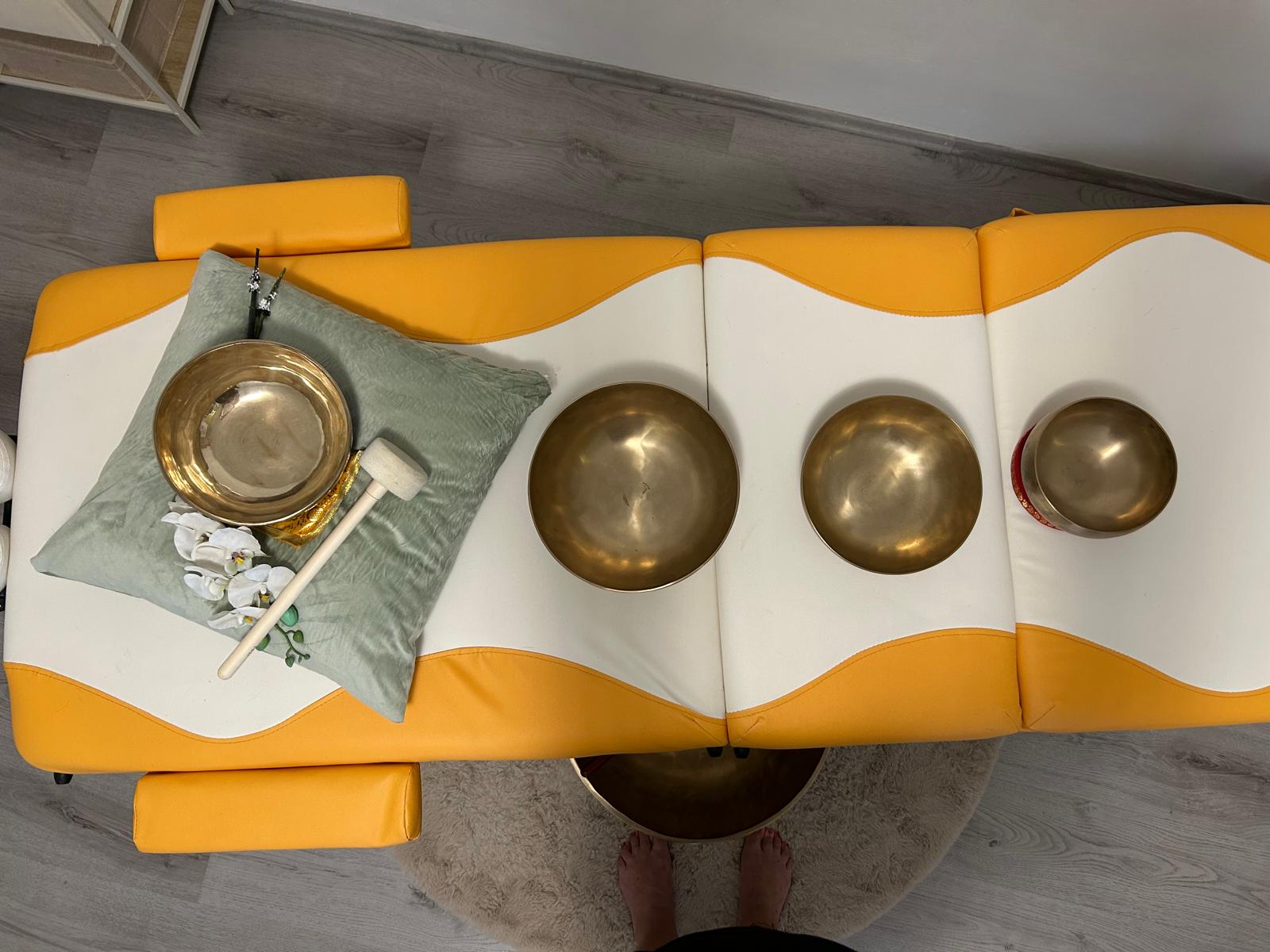 Tibetische Klangschalen für Klangschalenmassage und Klangreisen